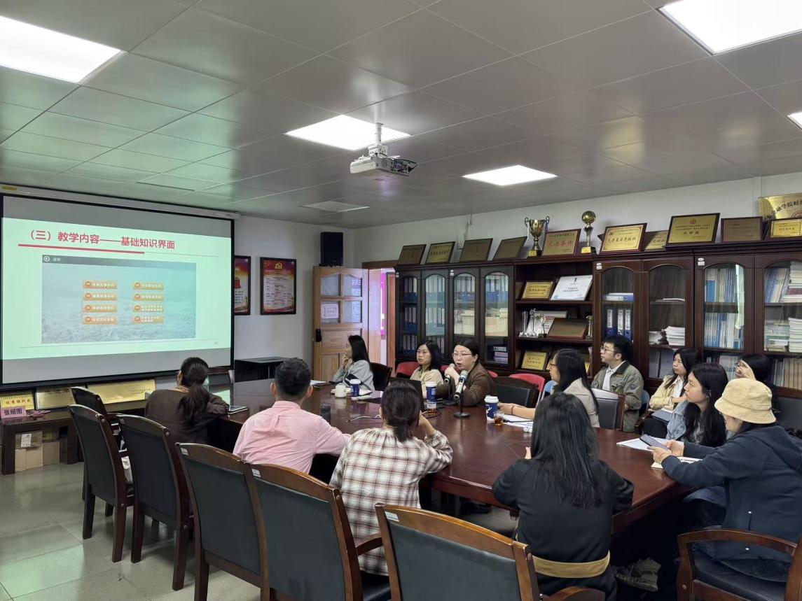 财经与新媒体学院举办“一流课程与教研项目申报技巧专题讲座”